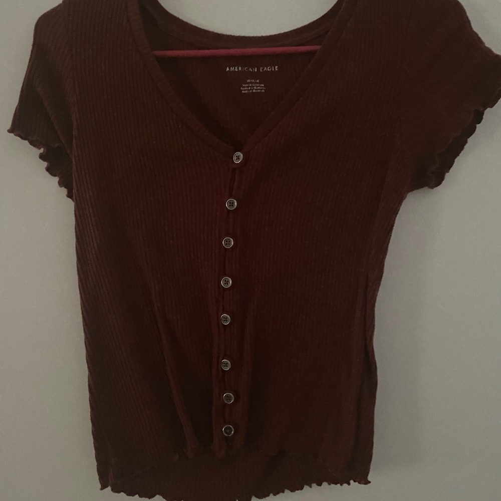 American Eagle Button Top